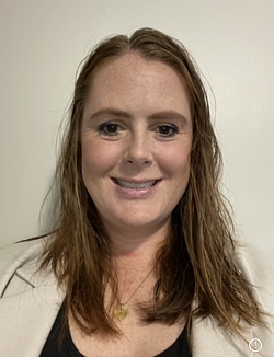 English Language Tutor Kirsten from Lasalle, QC