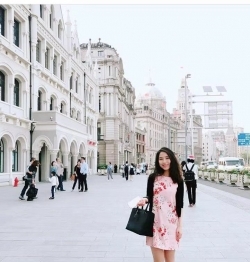 Korean and Mandarin Chinese Language Tutor April from Vancouver, BC