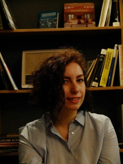 Persian Language Tutor Sogol from Zürich, Switzerland