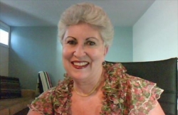 Portuguese Language Tutor Nerah from Montréal, QC