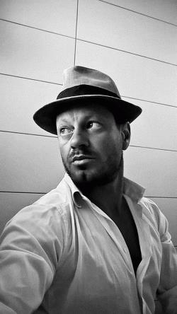 Portuguese Language Tutor Ciro from Toronto, ON