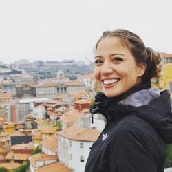 Turkish Language Tutor Neslihan from Porto, Portugal