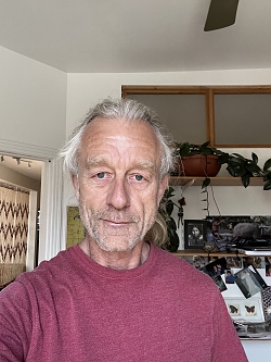 Mandarin Chinese and English Language Tutor Doug from Montréal, QC