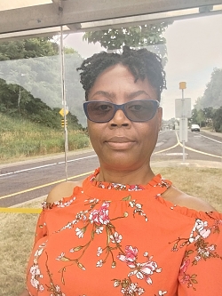 English Language Tutor Julet from Hamilton, ON