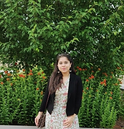 French Language Tutor Harleen from Cochrane, AB