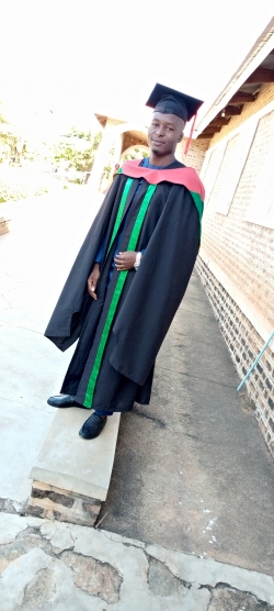 Kiswahili Language Tutor Hamis from Dar es Salaam, Tanzania