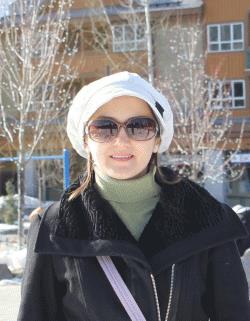 Azerbaijani and Turkish Language Tutor Parisa from North Vancouver, BC