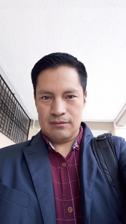 Spanish and English Language Tutor Diego from Quito, Ecuador