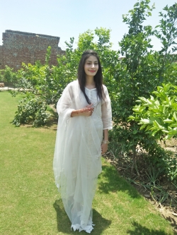 Literature Tutor Majida from Lahore, Pakistan
