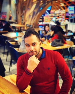 Persian Language Tutor Farid from Tehran, Iran