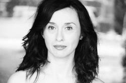 Online English and Italian Language Tutor Clea