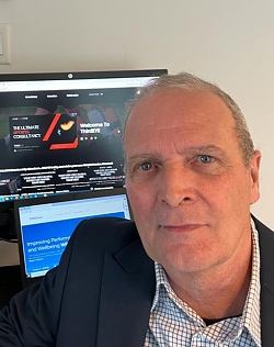 English Language Tutor Robert from Brossard, QC