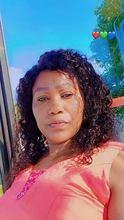 French Language Tutor Agnès Stéphanie from Ottawa, ON