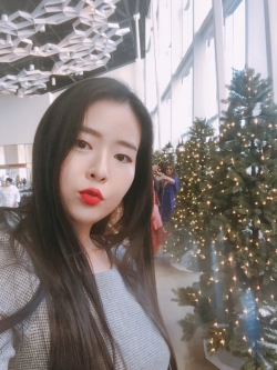 Korean Language Tutor Selena from Vancouver, BC