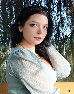 Portuguese Language Tutor Yanina from Lisbon, Portugal