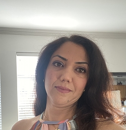 French Language Tutor Leila from Vancouver, BC