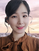 French Language Tutor Celine from North Vancouver, BC