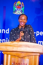 Swahili Language Tutor Elise from Halifax, NS